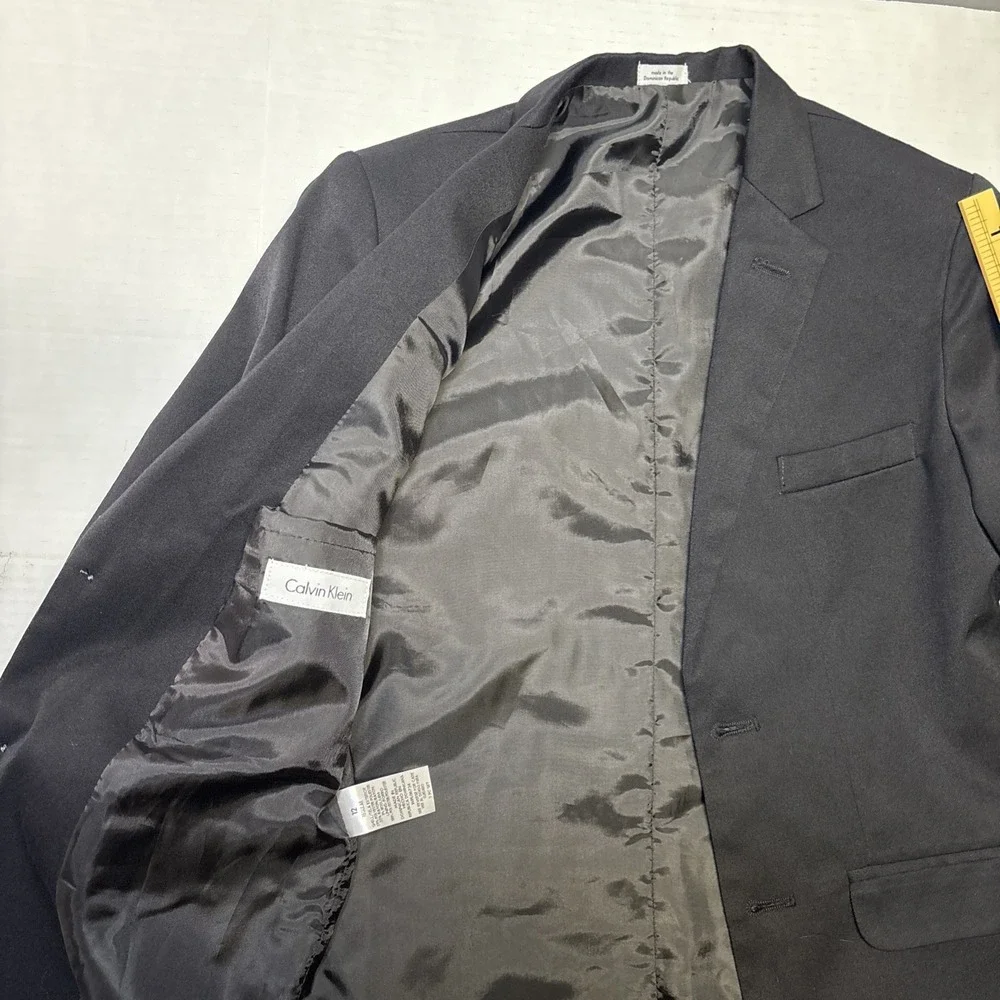Calvin Klein Boys' Slim-Fit Stretch Suit Jacket Size 12 — Used